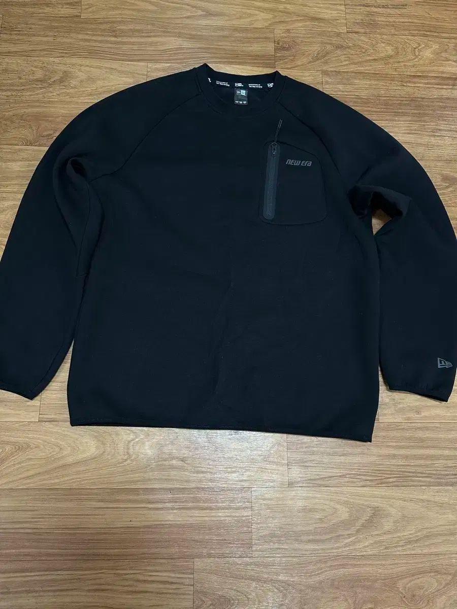 110 NEW ERA(ニューエラ) 長袖Tシャツ