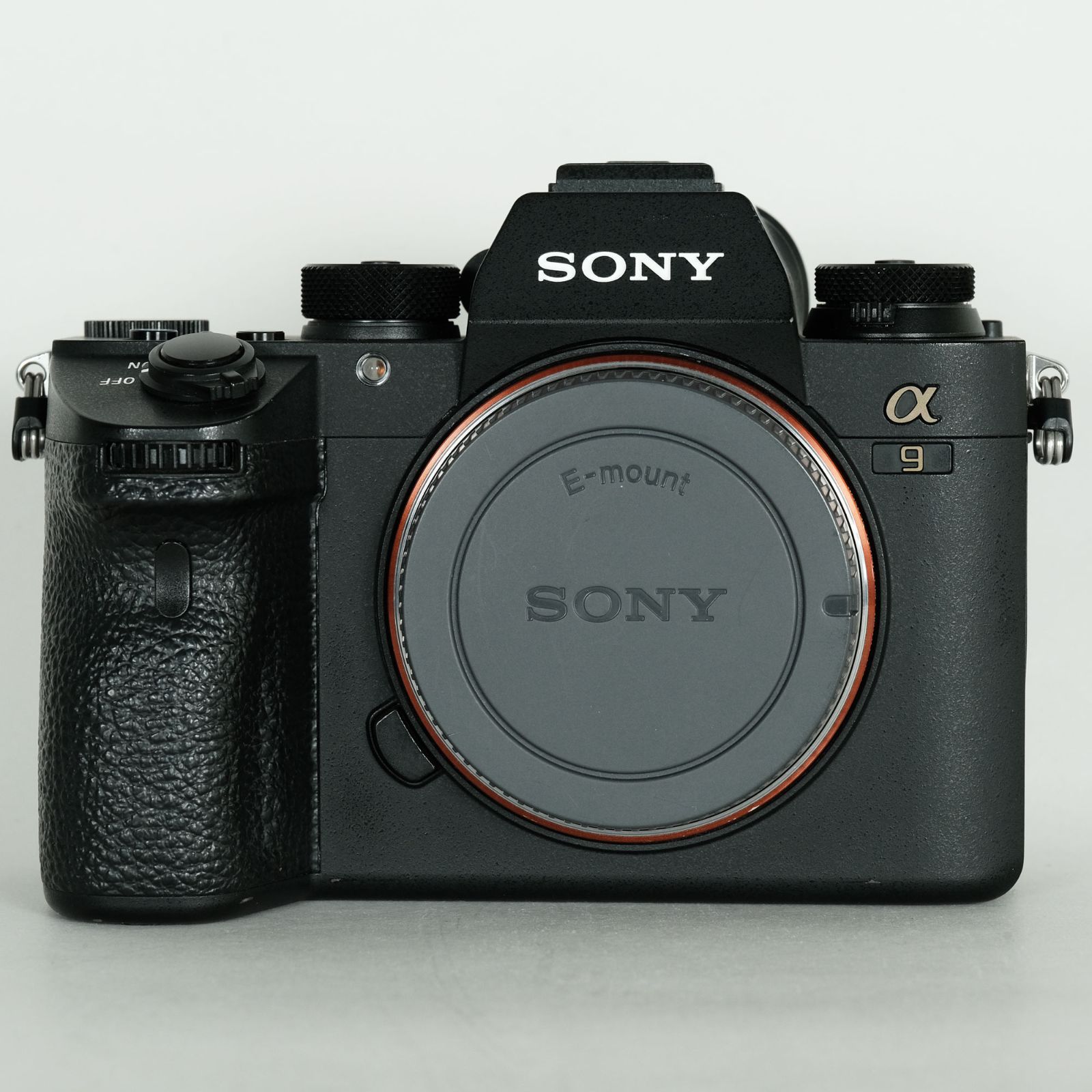 SONY α9 ICLE-9 ショット数　1229枚 α9 特長 : 革新的なイメージセンサーによる新次元の高速性能