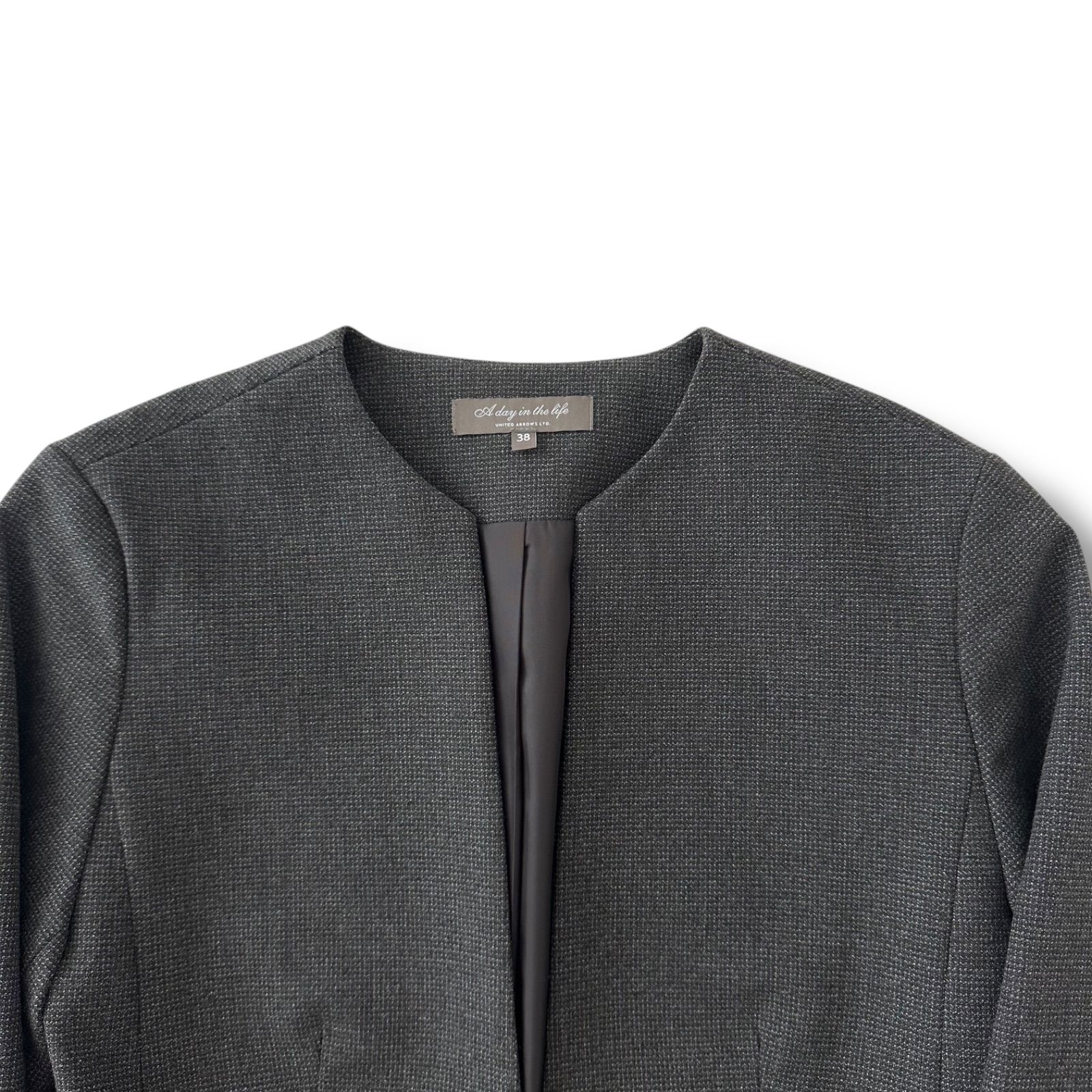 アデイインザライフ ノー ジャケット＆テーパードパンツ グレージュ 38 36