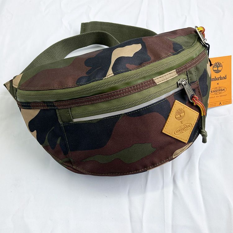 Timberland Eastpak コラボ ボディバッグ 迷彩 カモフラージュ