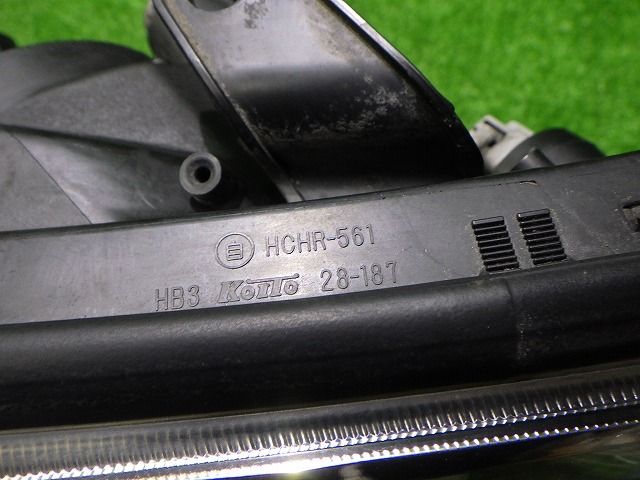 ヘッドライト 左右