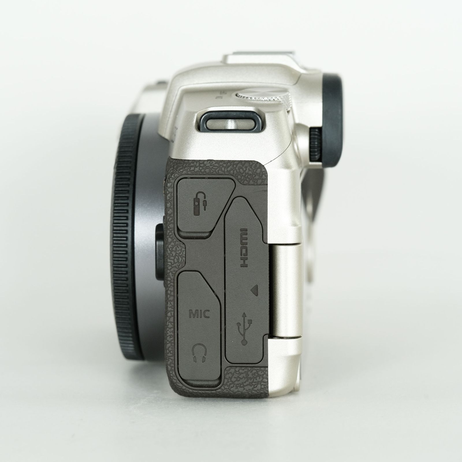 バッテリー2つ付‼︎】Canon EOS RP ゴールド 【公式通販】