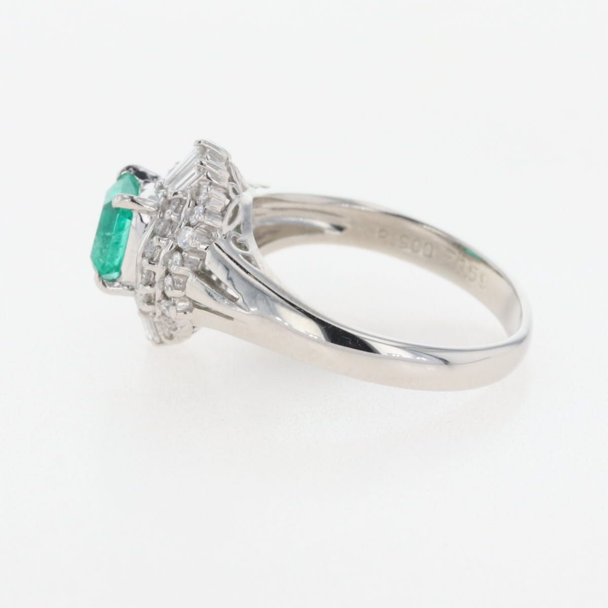 エメラルド デザインリング プラチナ 指輪 メレダイヤ リング 8号 Pt900 エメラルド ダイヤモンド レディース FORTGASGNV_COM_BR
