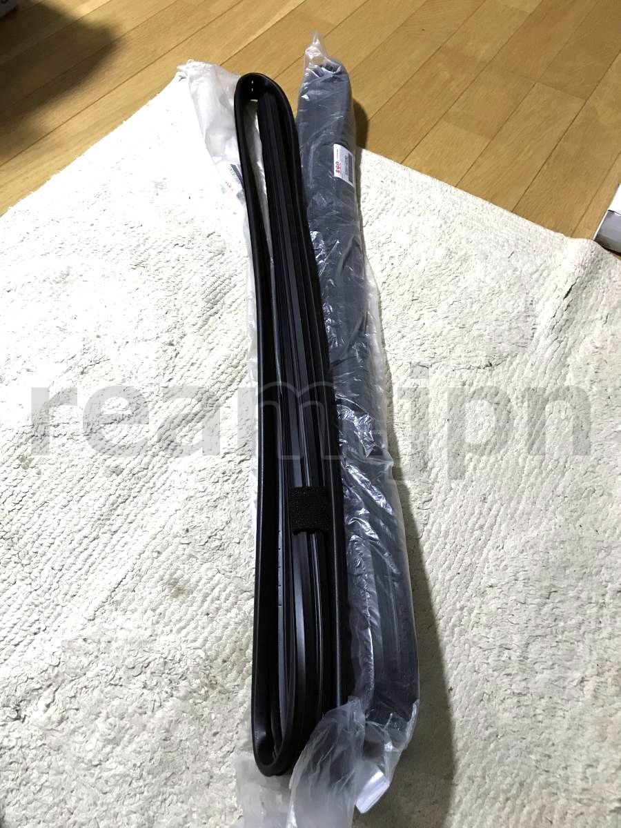 スズキ ジムニー JA11/71他 ドアガラス ランチャンネル 左右 セット