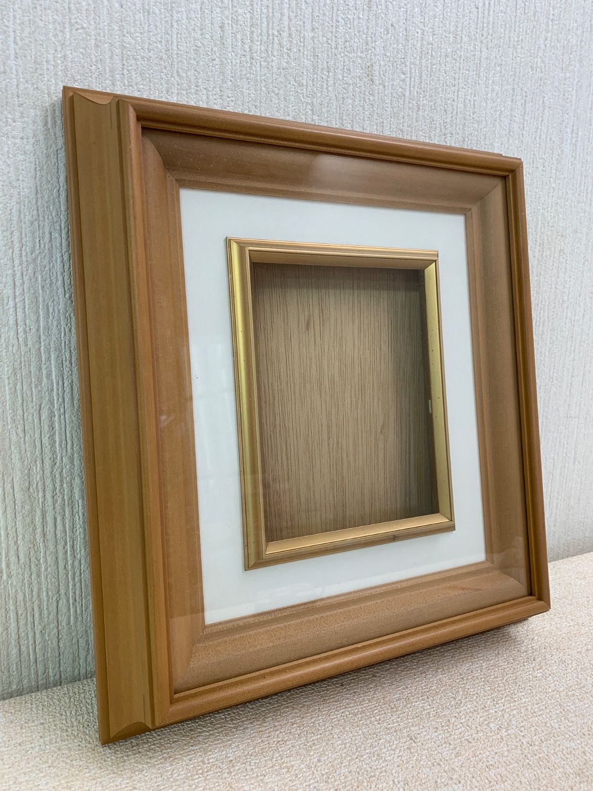 フォロー割対象商品】額縁 木製 ガラス窓 絵画 油彩画 水彩画 G