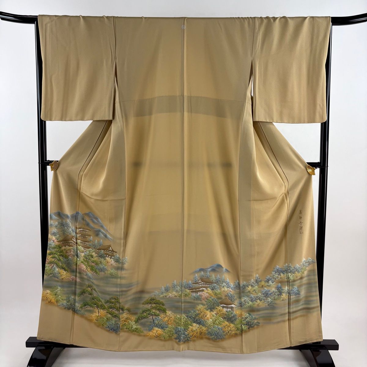 色留袖 身丈159.5cm 裄丈66.5cm M 袷 薬師寺 落款 風景 建物 金彩 ぼかし ベージュ 正絹 秀品 一つ紋