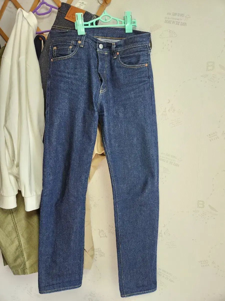 LEVI'S(リーバイス) ブルータブ MIJ 501 30 ／ 32