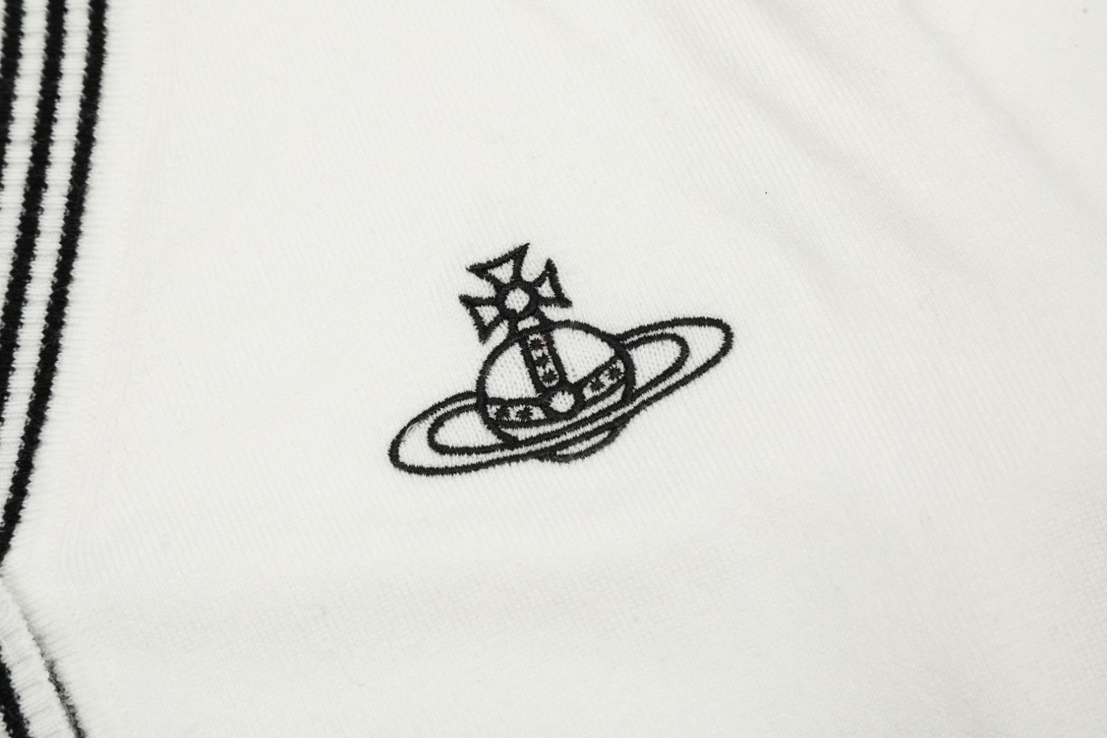 本日限定特価】Vivienne Westwood レディース カーディガン 土星