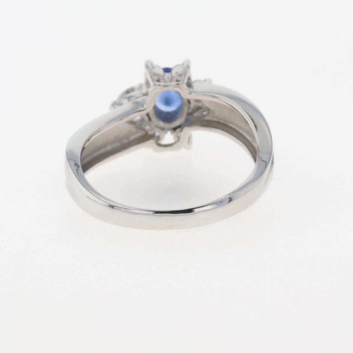 在庫一掃】 サファイア デザインリング プラチナ 指輪 メレダイヤ  
