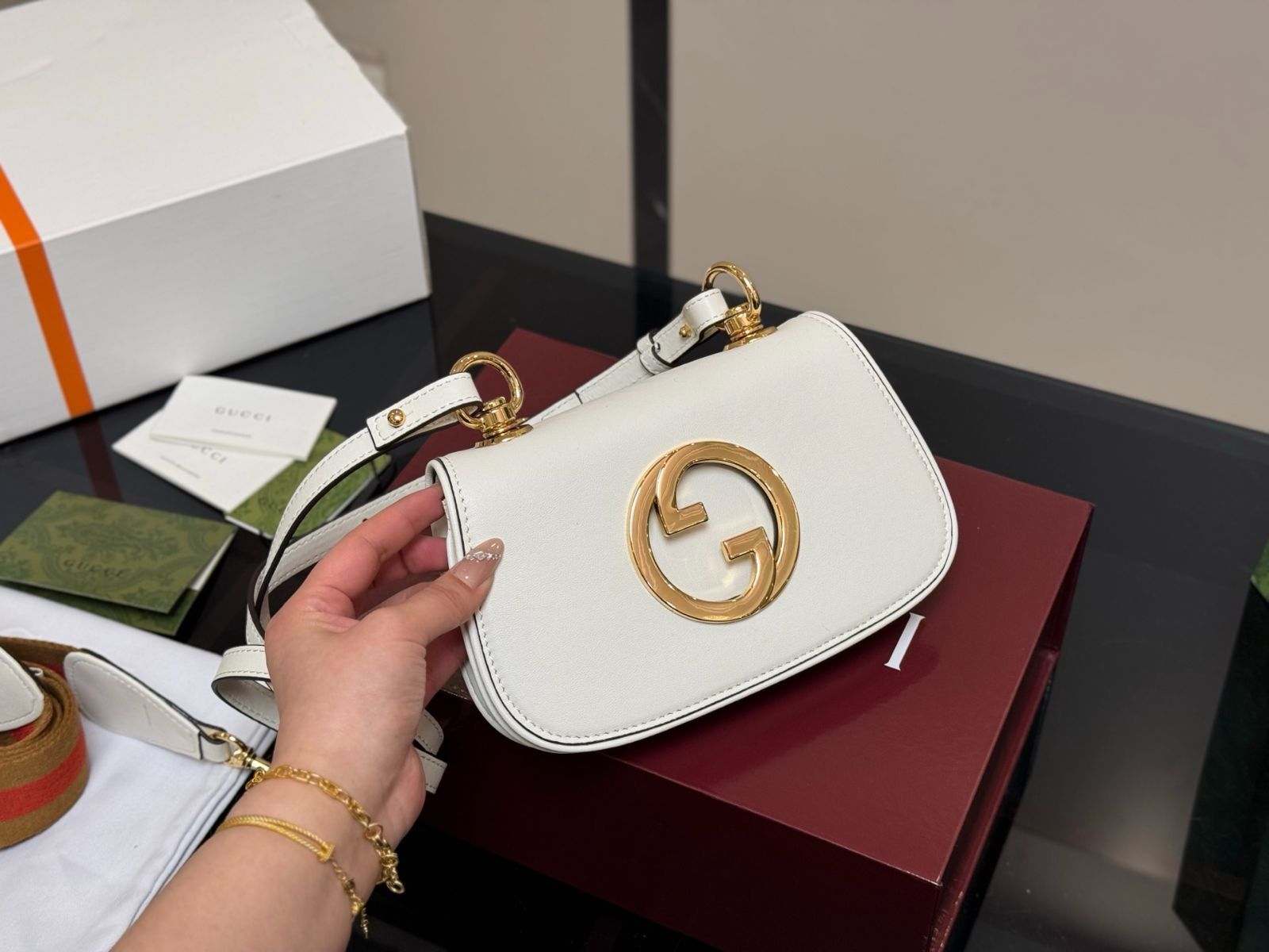【VINTAGE】GUCCI ブロンディ レザー ショルダーバッグ GUCCI Blondie レザー ショルダーバッグ | NET-A-PORTER