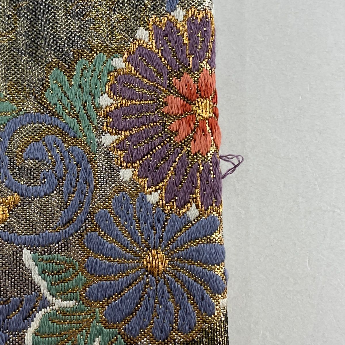 袋帯 秀品 華文 花唐草 金糸 箔 金色 六通 正絹 【中古】 - メルカリ