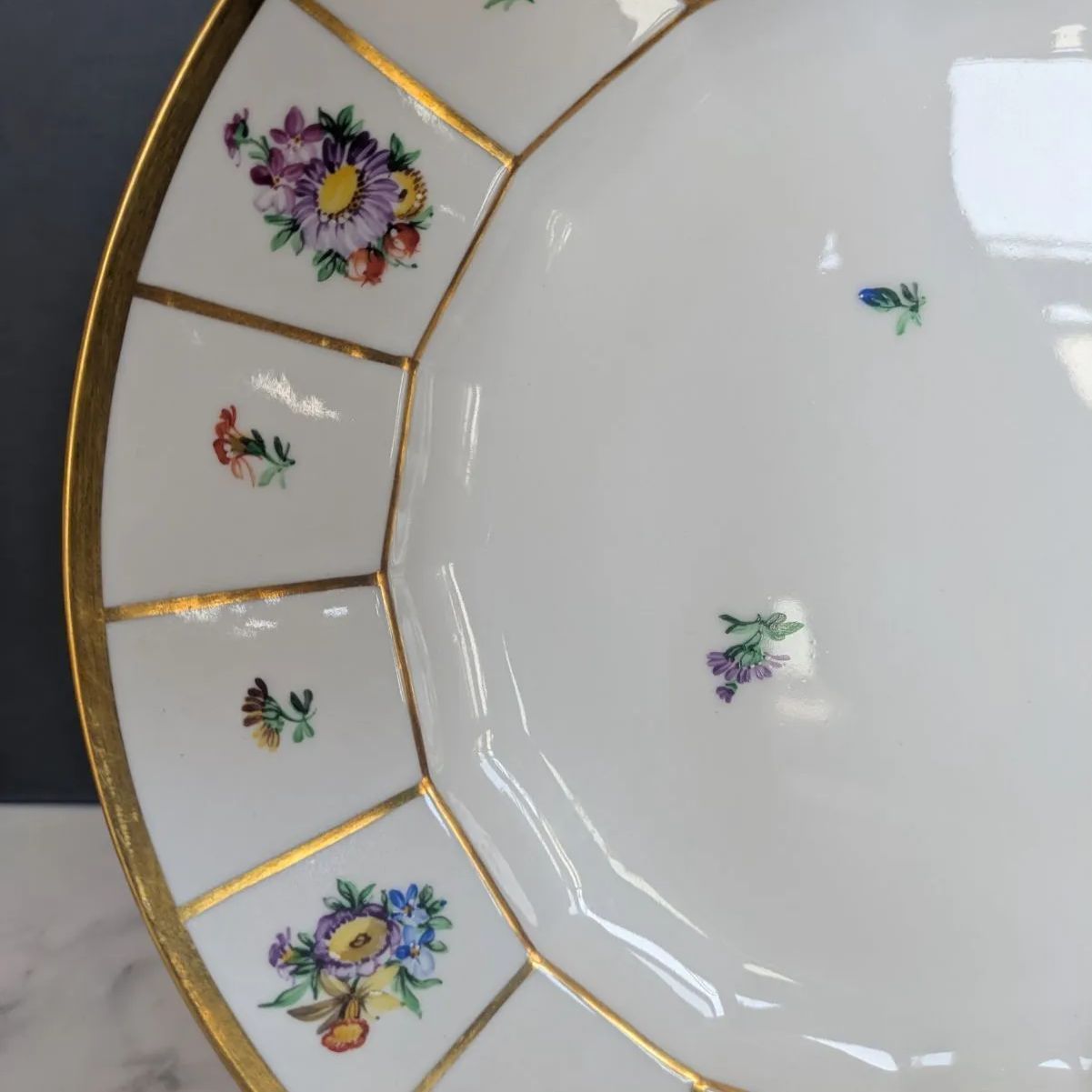 高級ライン 24㎝ ロイヤルコペンハーゲン ヘンリエッテ 大皿 金彩 北欧 食器 高級ライン 24㎝ ロイヤルコペンハーゲン ヘンリエッテ 大皿 金彩 北欧