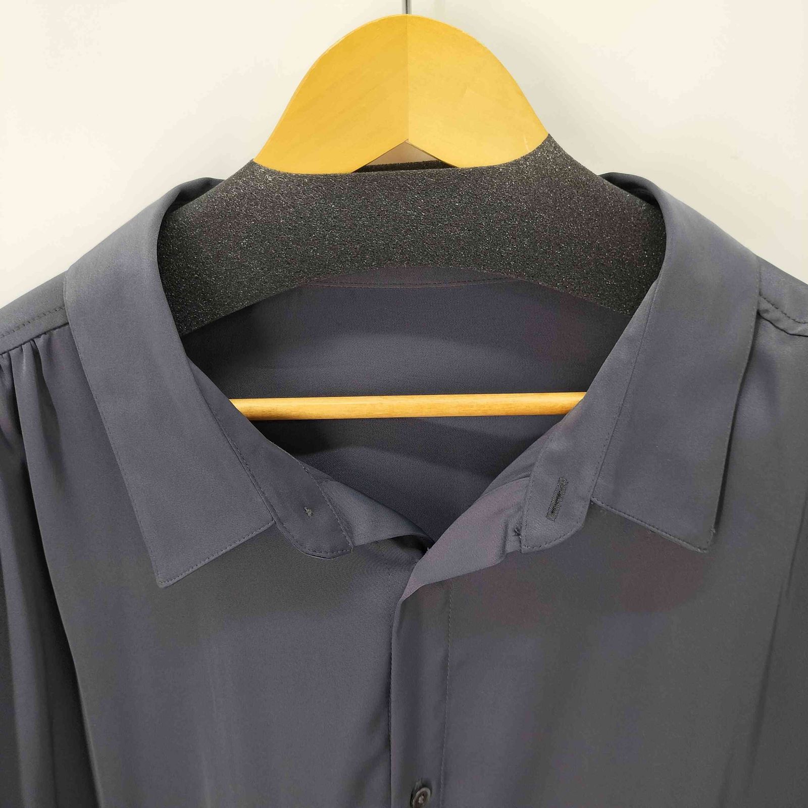 【美品/F】NO ID. ブラック アシンメトリーギャザーロングドレスシャツ ノーアイディーブラック NO ID.BLACK アシンメトリーギャザー