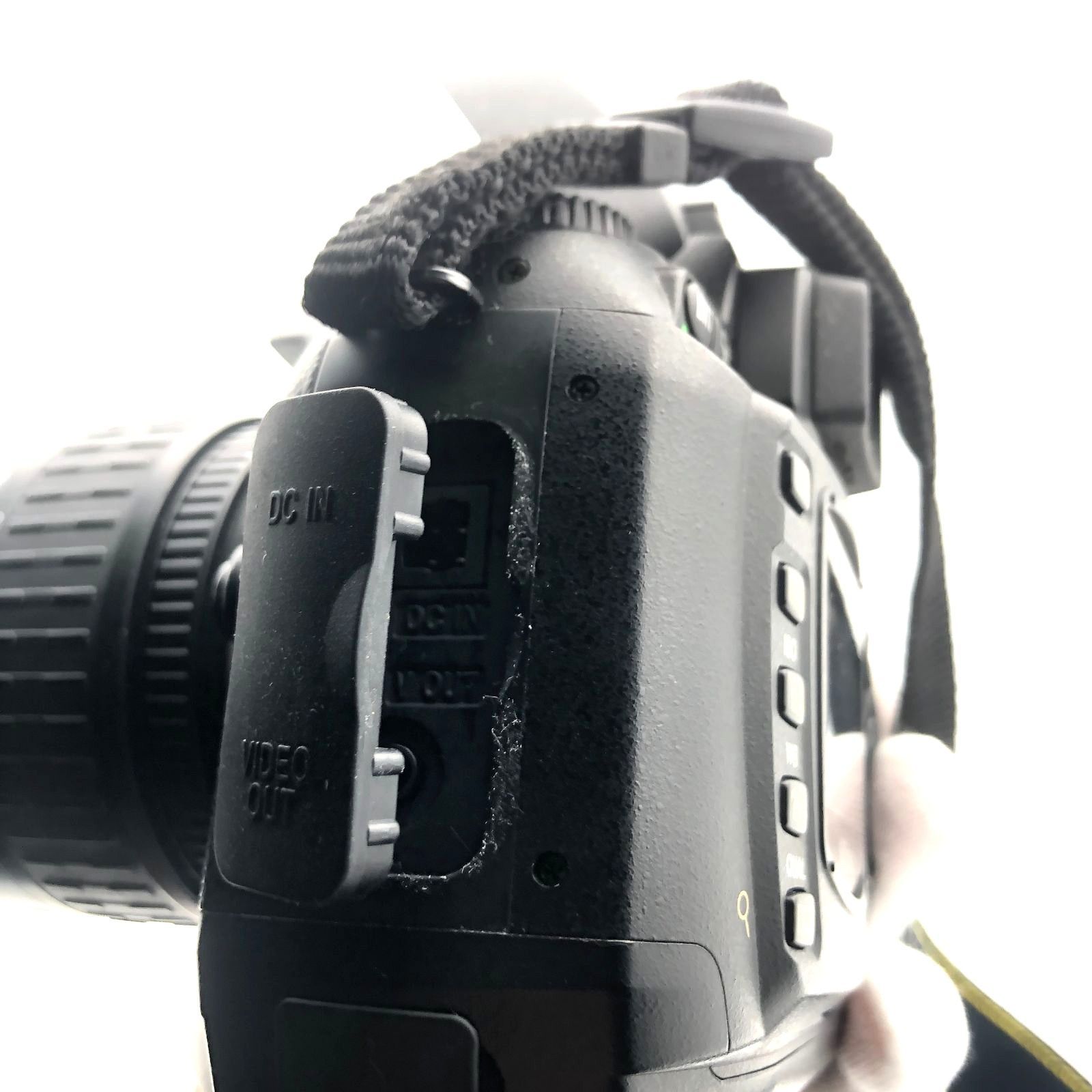 Nikon D70 デジタル一眼レフカメラ AF NIKKOR 28-80 作動 ニコン