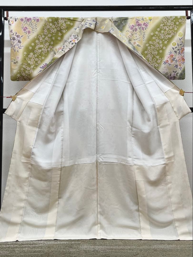訪問着 総柄 四季草花 葡萄 椿 桜 撫子 正絹 躾糸付き X498 - メルカリ