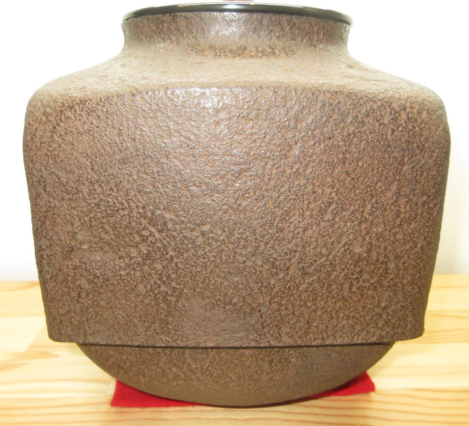 逢絢亭 茶道具 釜 風炉釜 四方釜 釜師 吉羽與兵衛 共箱入り WWW_IBETON_RU