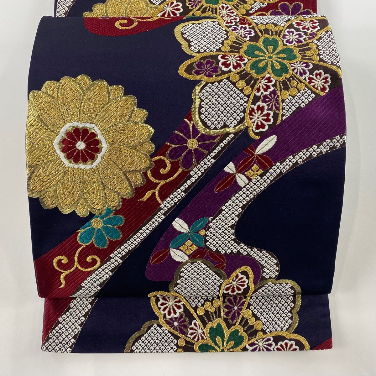 袋帯 美品 秀品 鈴乃屋 振袖向き 桜 菊 箔 金糸 濃紫 六通 正絹