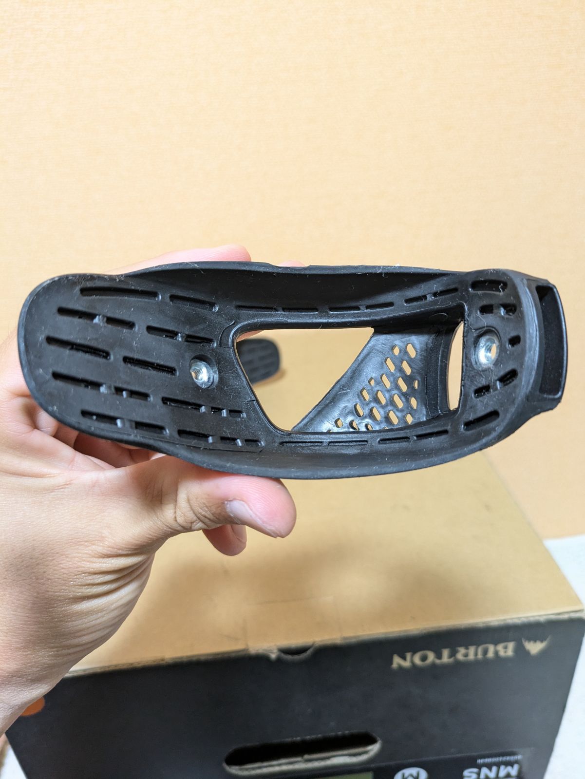 BURTON トゥストラップ左右セット 予備パーツ - メルカリ