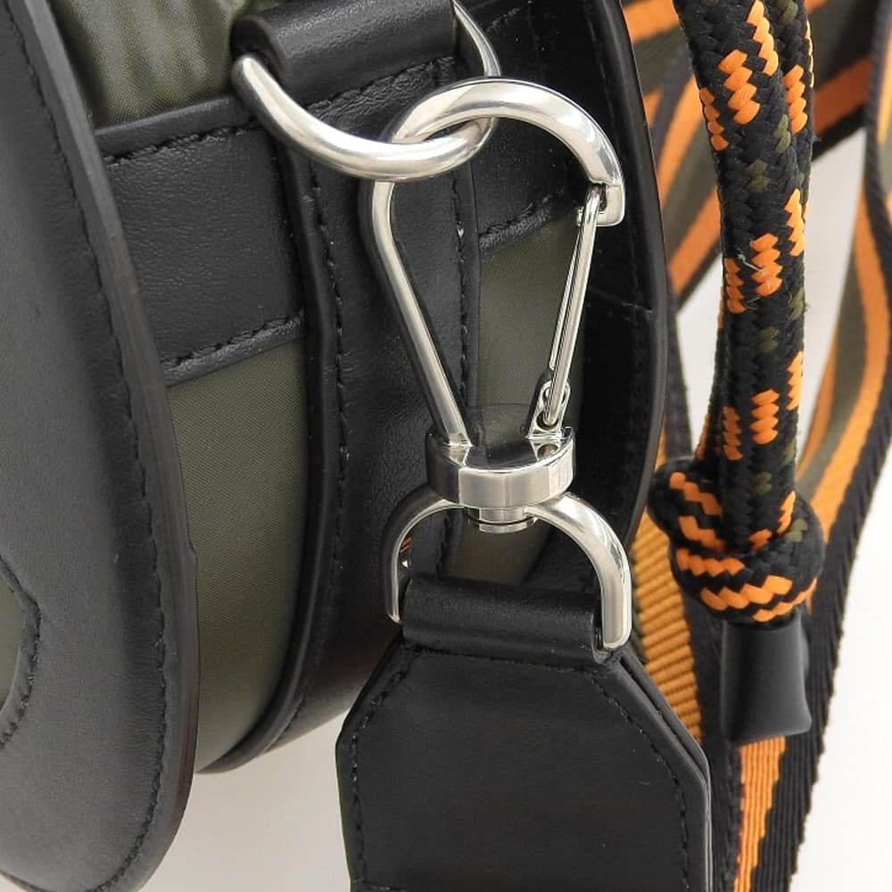 超美品 モンクレール MONCLER 2021年商品 GROUPIE G209B5L60300 レザー