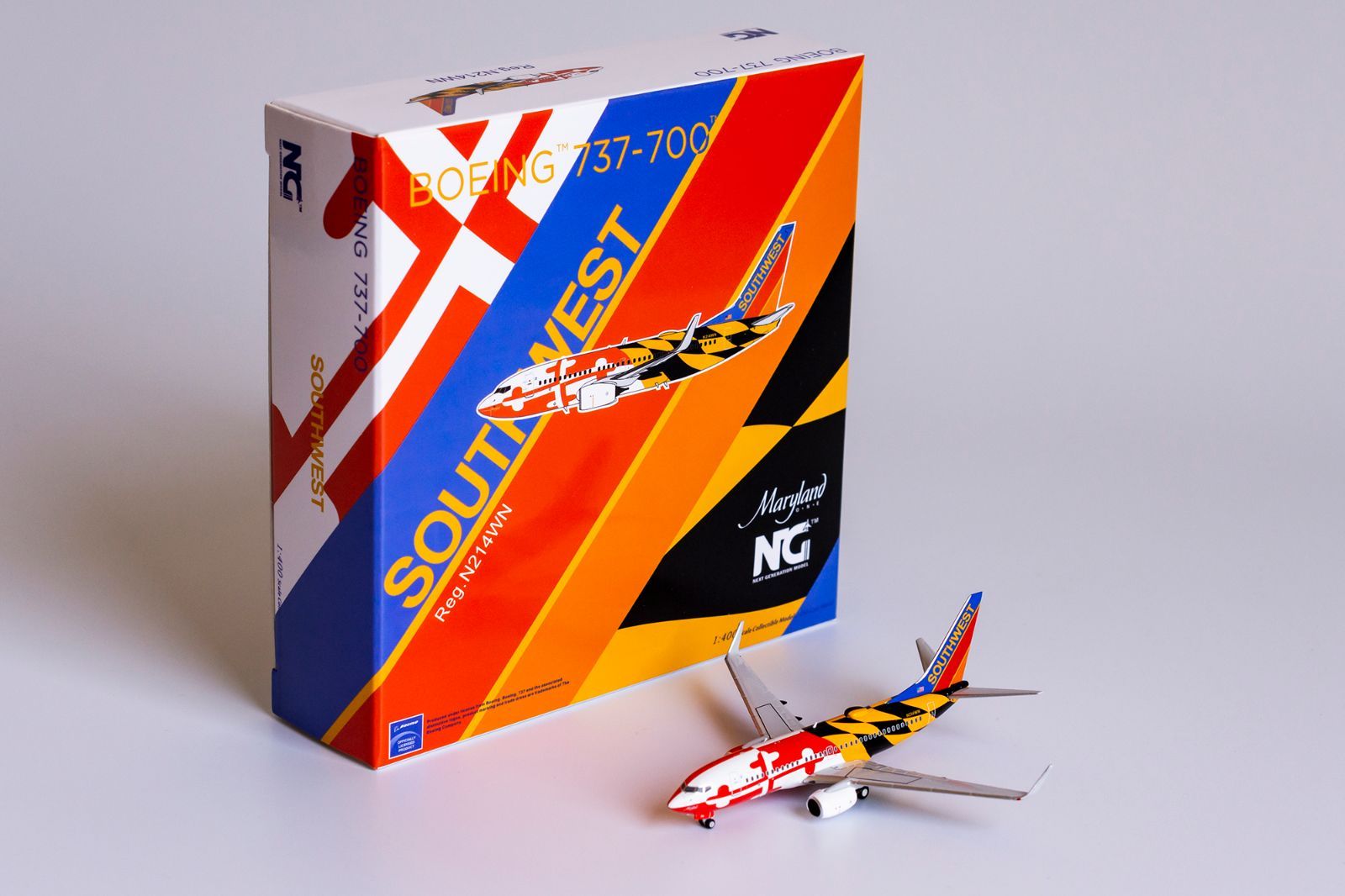 サウスウエスト航空 737-700 N214NW 1/400 Southwest Airlines / Boeing B737-700 / N214WN / 77008 / 1