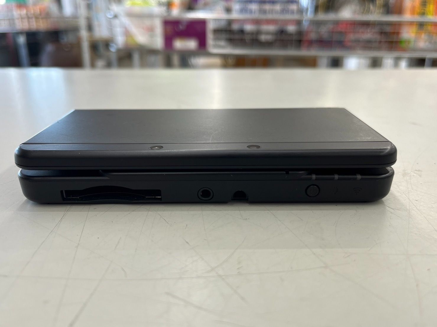 任天堂 NINTENDO 3DS ブラック 本体のみ ソフト動作〇 初期化済