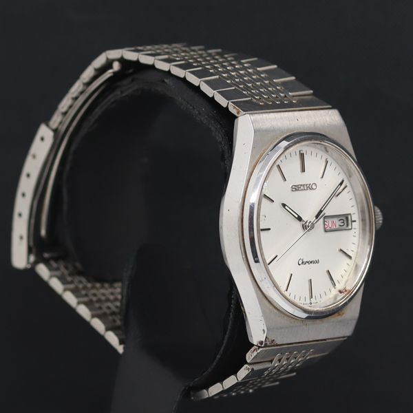 稼動 QZ セイコー クロノス 5H23-7D20 シルバー文字盤 デイデイト