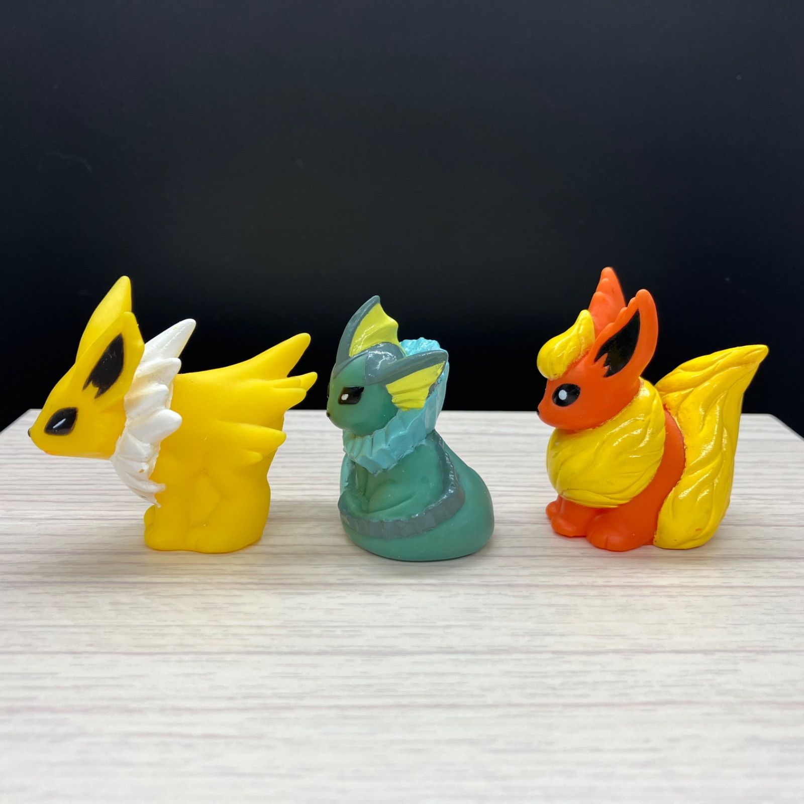 ポケモン 指人形 サンダース シャワーズ ブースター 【A-2 ポケモン