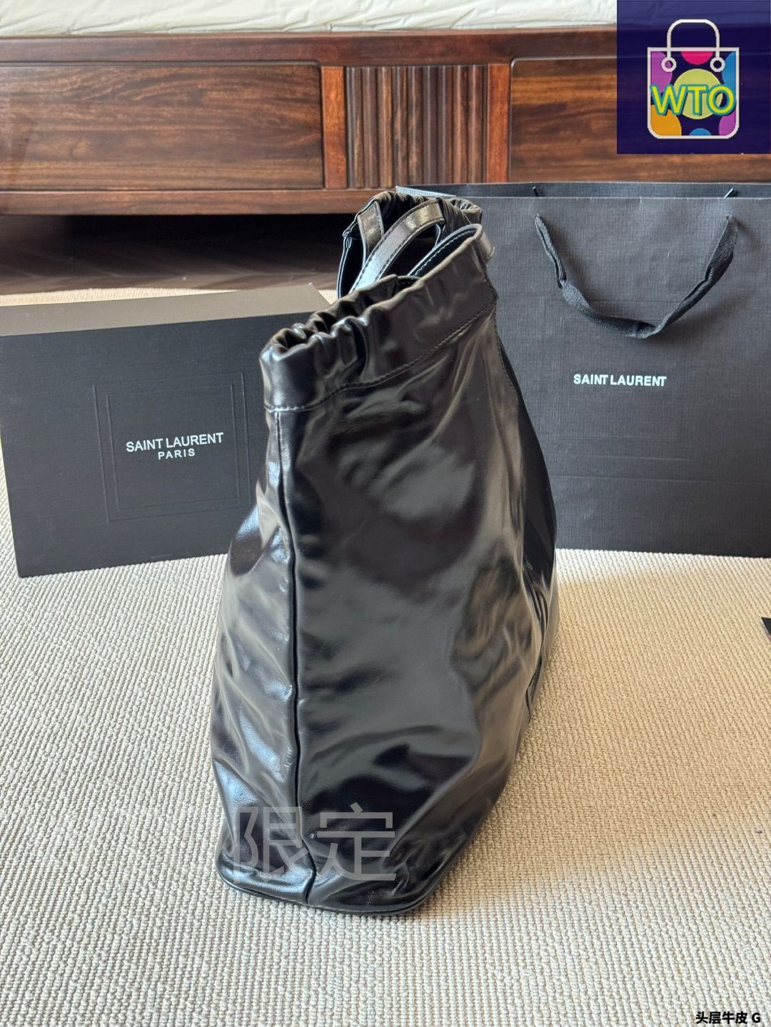 YVES SAINT LAURENT　限定品トートバック Amazon | (イヴサンローラン) YVES SAINT LAURENT トートバッグ