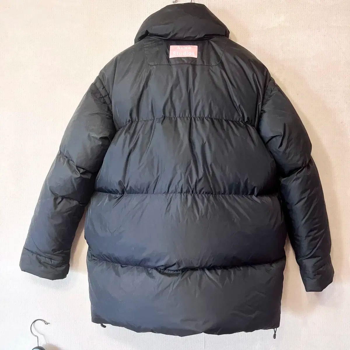 48 Acne Studios(アクネストゥディオズ) サープラス パファー ジャケット イドンフィ 着用
