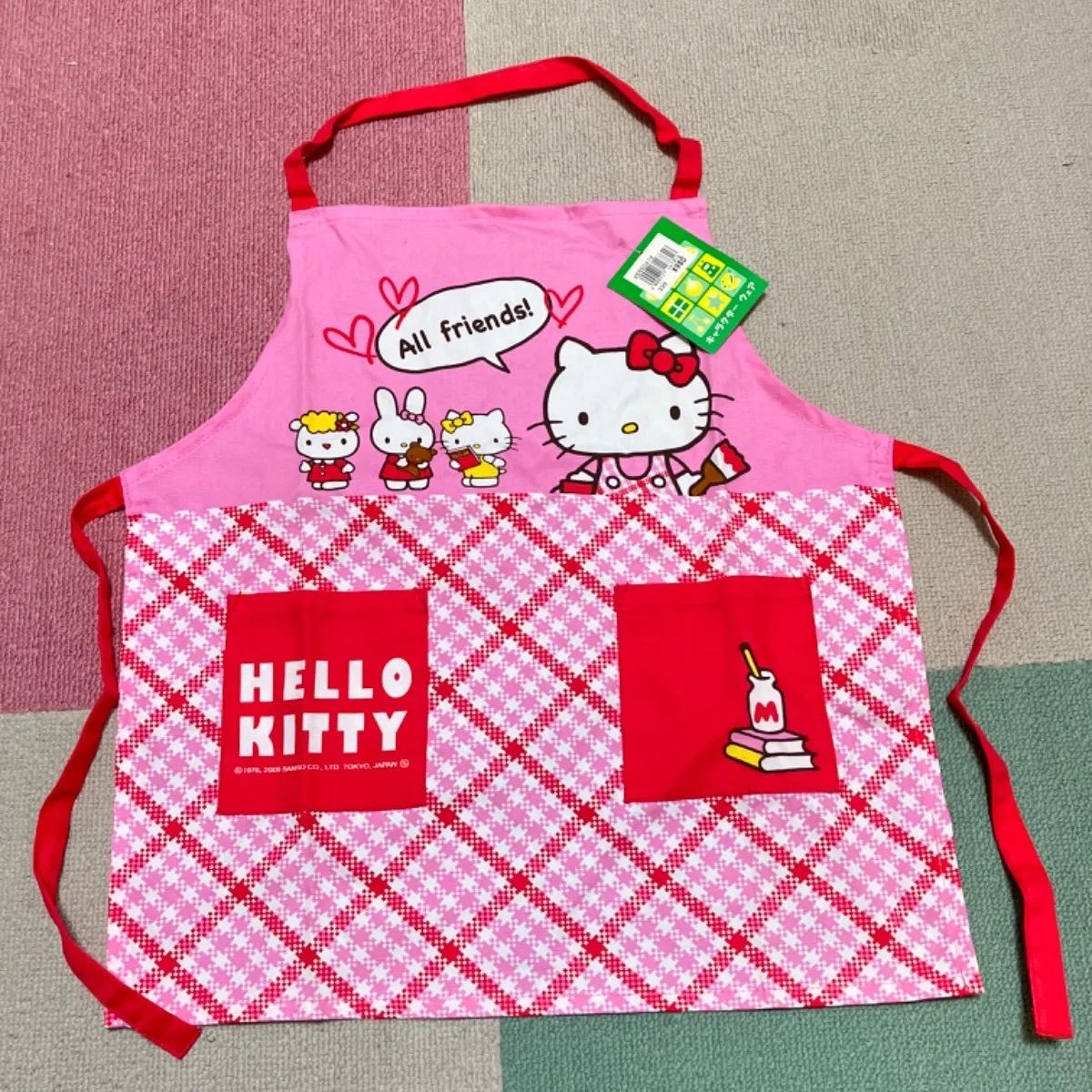 ハローキティ HELLO KITTY エプロン キッズ サンリオ 110cm - エプロン