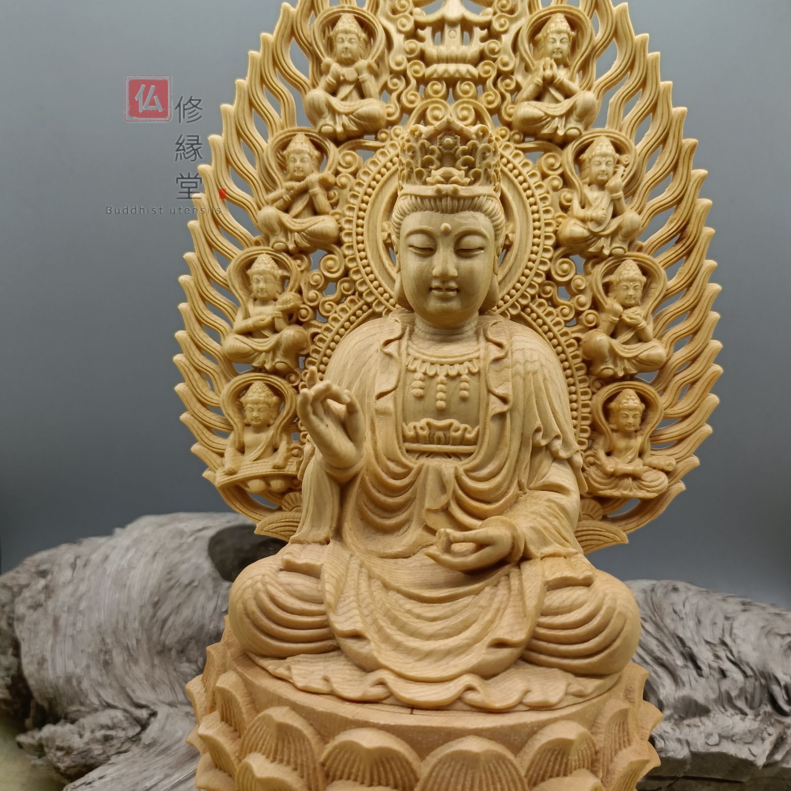 修縁堂】木彫り 仏像 観世音菩薩座像 彫刻 一刀彫 天然木檜材 仏教工芸 