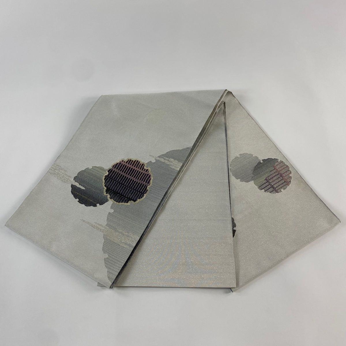 新品 正絹被布 鼓 白 ZF-535 袋帯 正絹 鳳凰 太鼓柄 銀箔 銀糸 手刺繍 高級 上質
