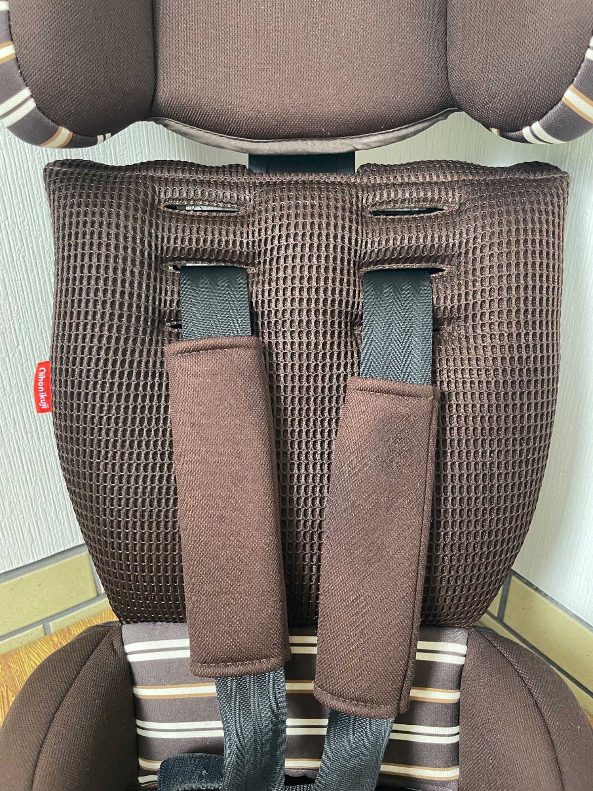 日本育児 トラベルベストECプラス ジュニアシート ブラウン