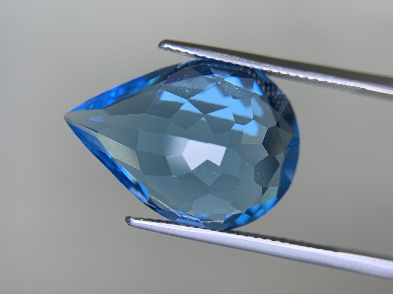 25.350ct 宝石ソーティング付き
