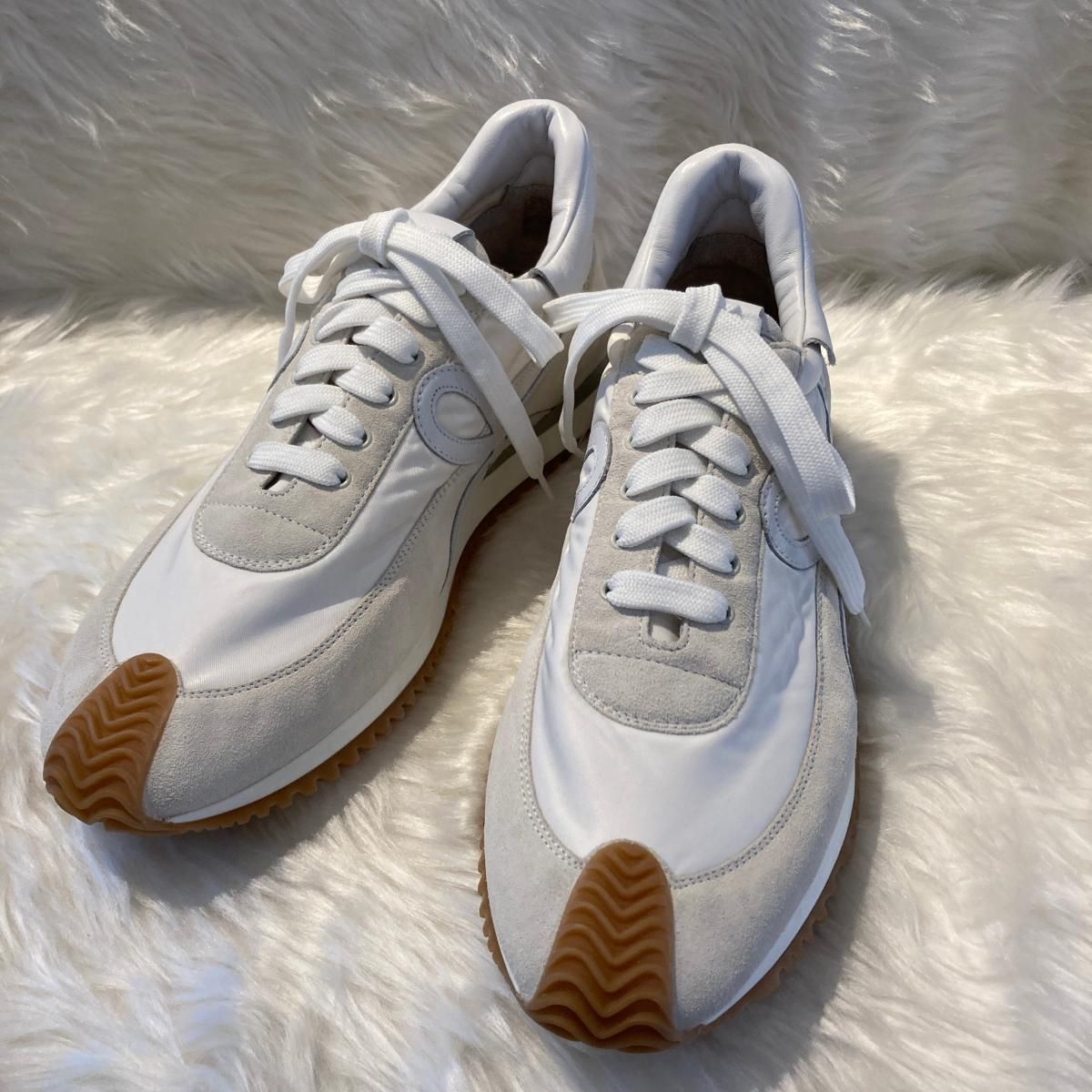 LOEWE （ロエベ） フローランナー スニーカー 靴 メンズ White