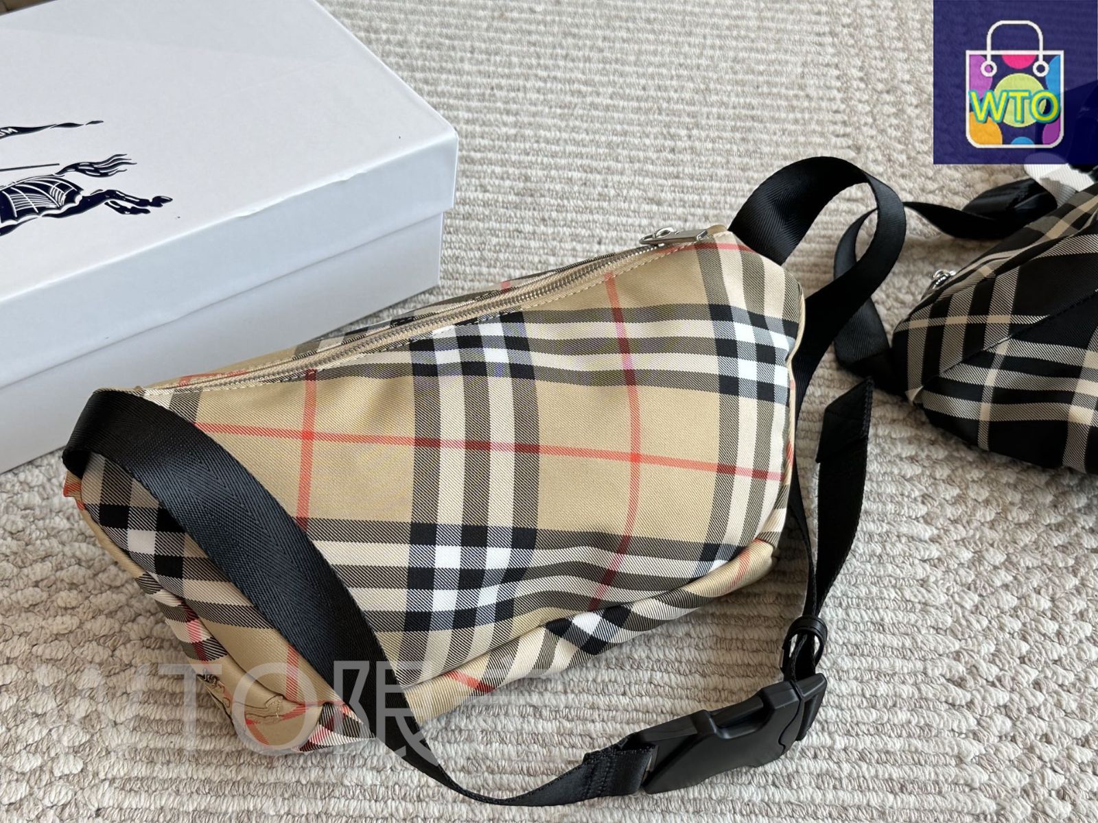 今日特価】Burberry バーバリー ウエストバッグ 男女兼用で