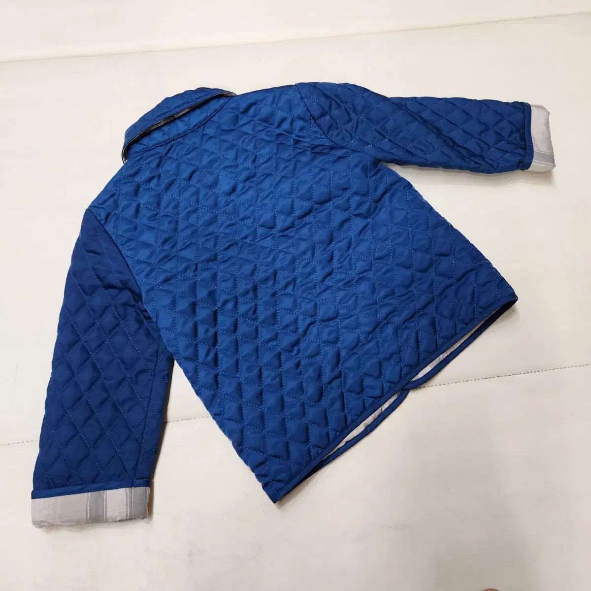 バーバリー BURBERRY