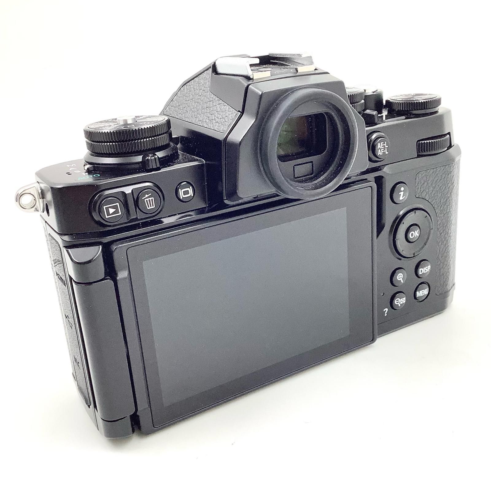 Nikon デジタル一眼 Z fc ボディ ブラック 美品 動作確認済 シャッター  