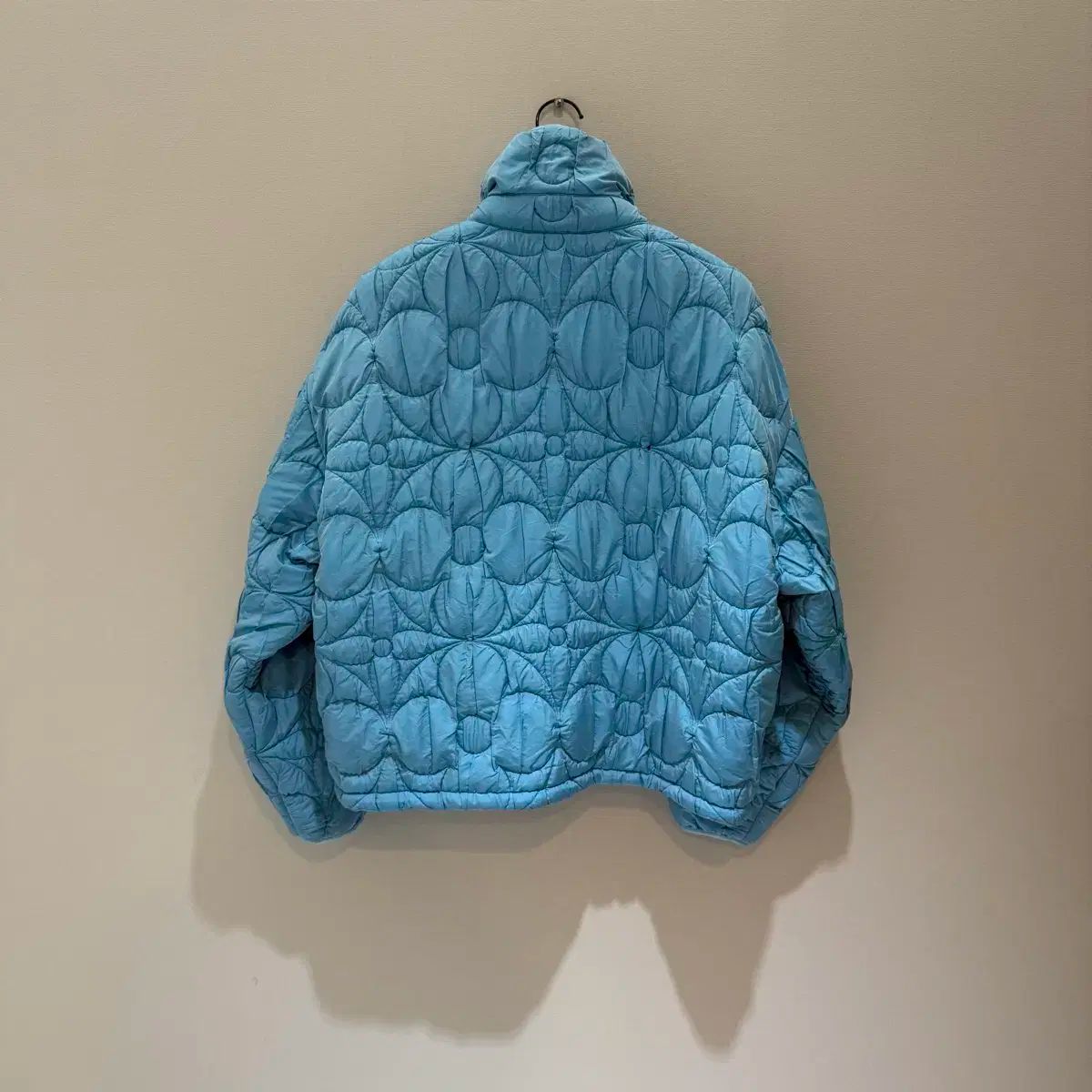 46 size Louis Vuitton ルイヴィトン フラワー キルト ダウンジャケット