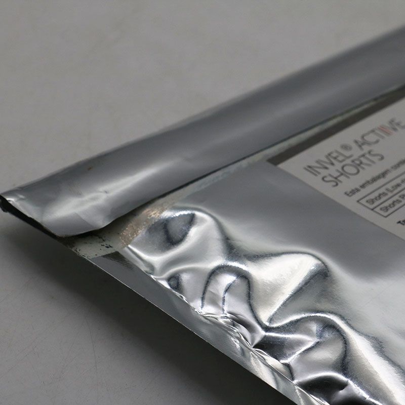 未使用 インヴェル invel アクティブショーツスポーツ M ※袋に粘着汚れ