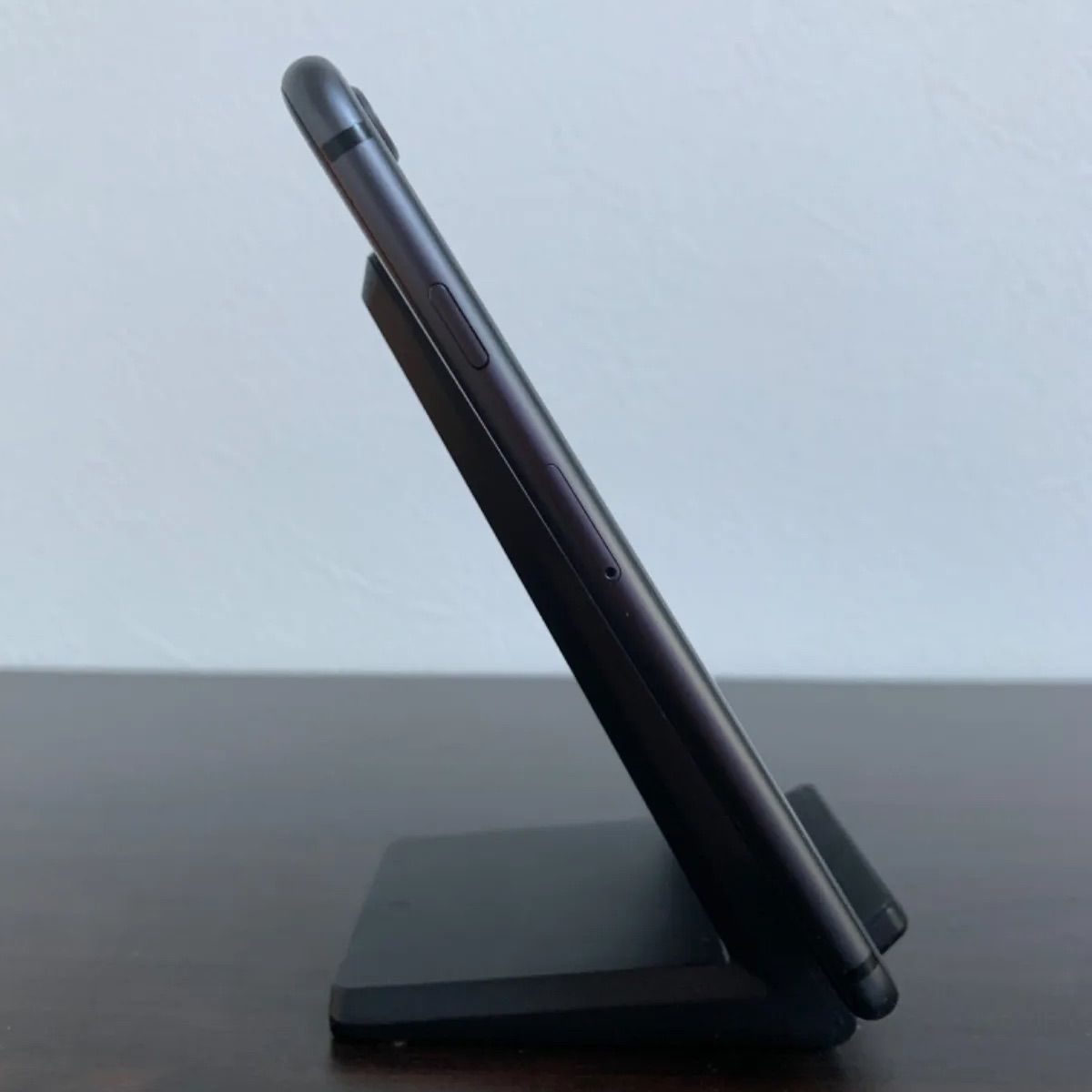 電池最良好 iPhone8 64GB SIMフリー - メルカリShops
