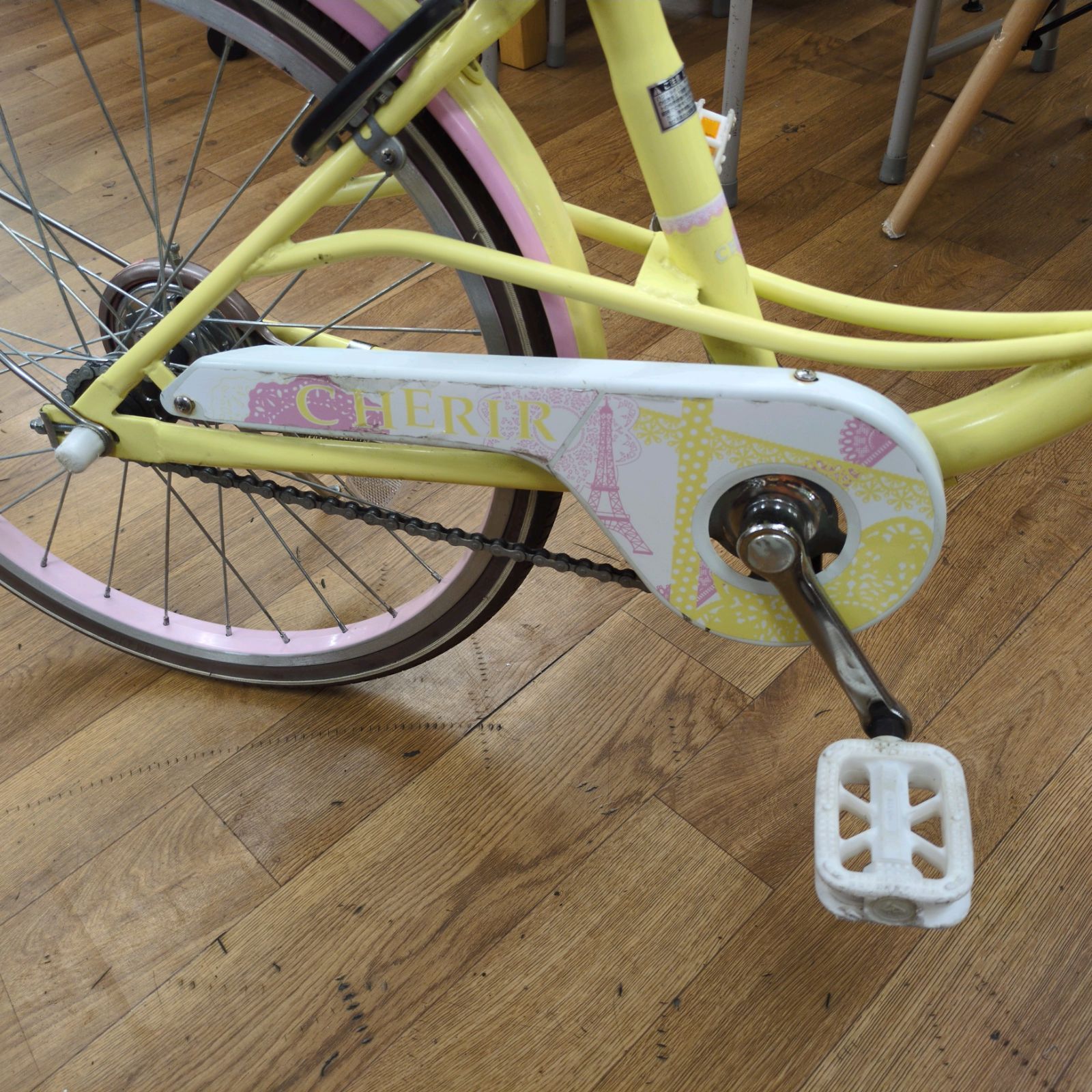 J516 ★サビキズ使用感★子供自転車★CHERIR★LEDオート★20インチ J516 ☆サビキズ使用感☆子供自転車☆CHERIR☆LEDオート☆20インチ