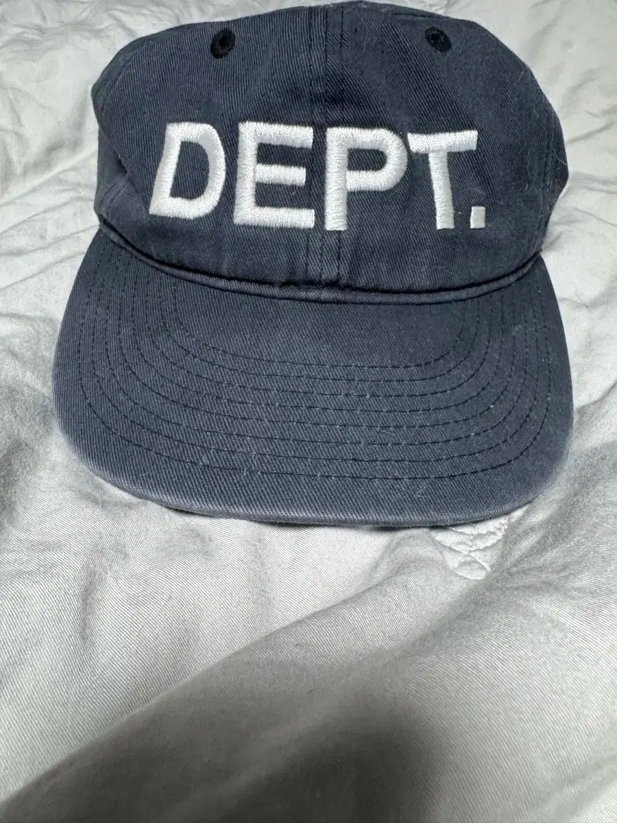汎用性のある ギャラリー GALLERY DEPT. ギャラリーデプト ネイビー キャップ