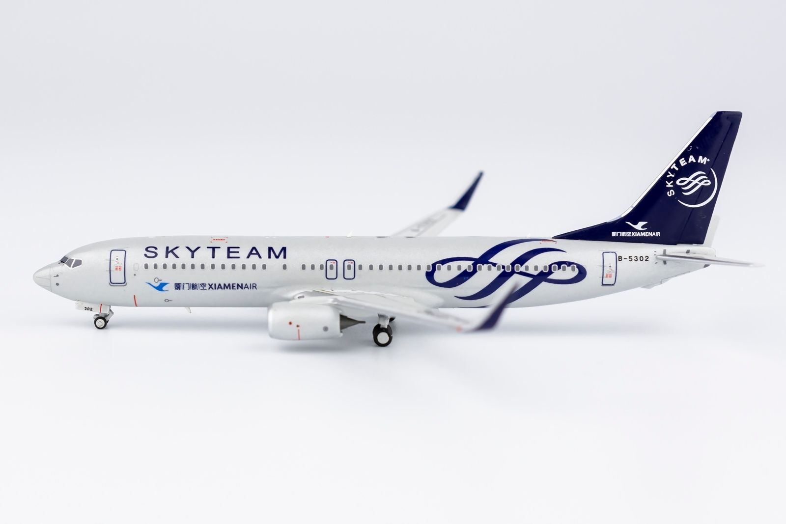 NGmodel 厦門航空 737-800 B-5302 1|400 58158