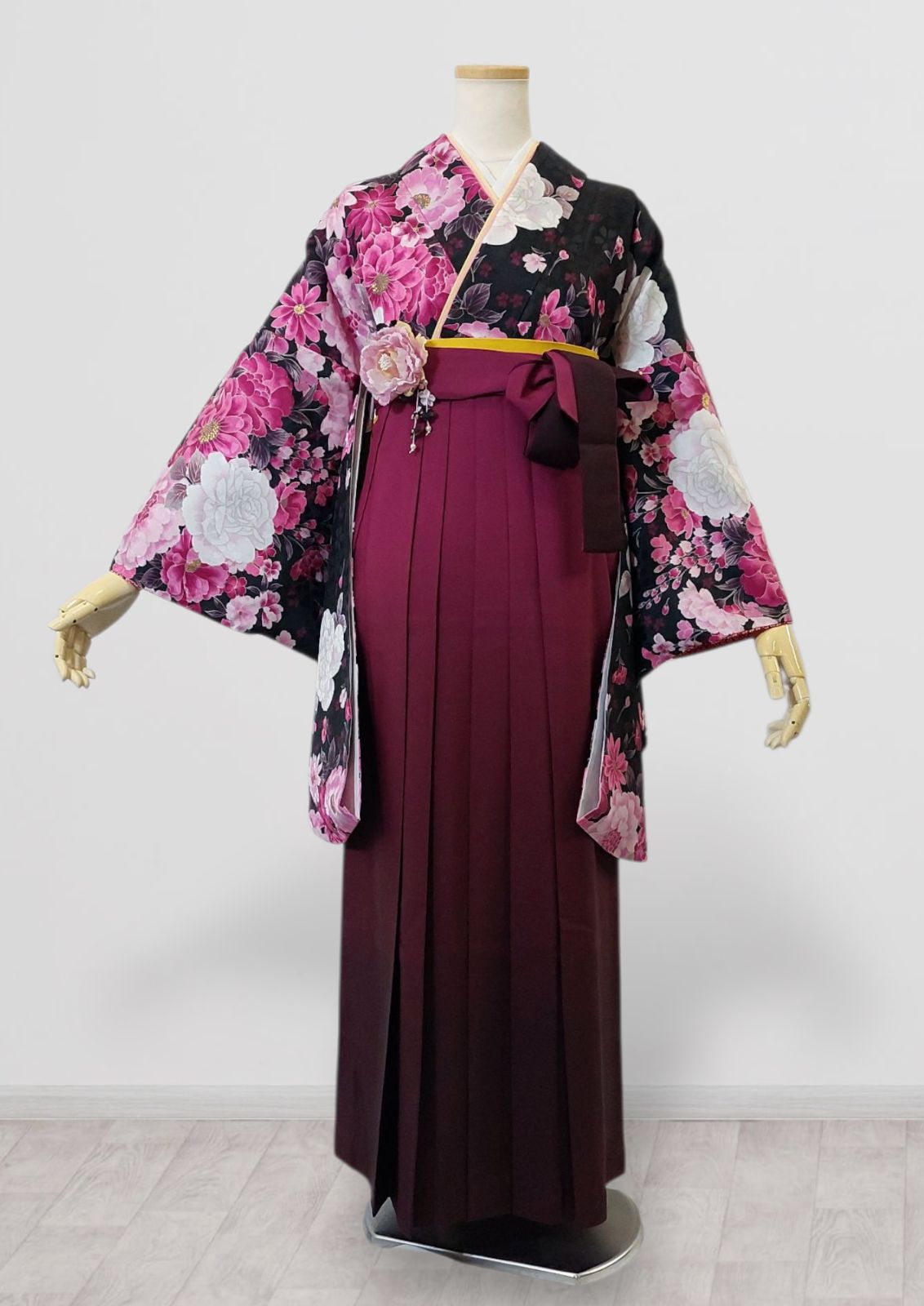 着物 袴 帯 3点セット セット販売 卒業式 に レディース袴セット 成人式 卒業式に 華やか和装 黒 赤 ピンク ぼかし 花柄 牡丹 95-13