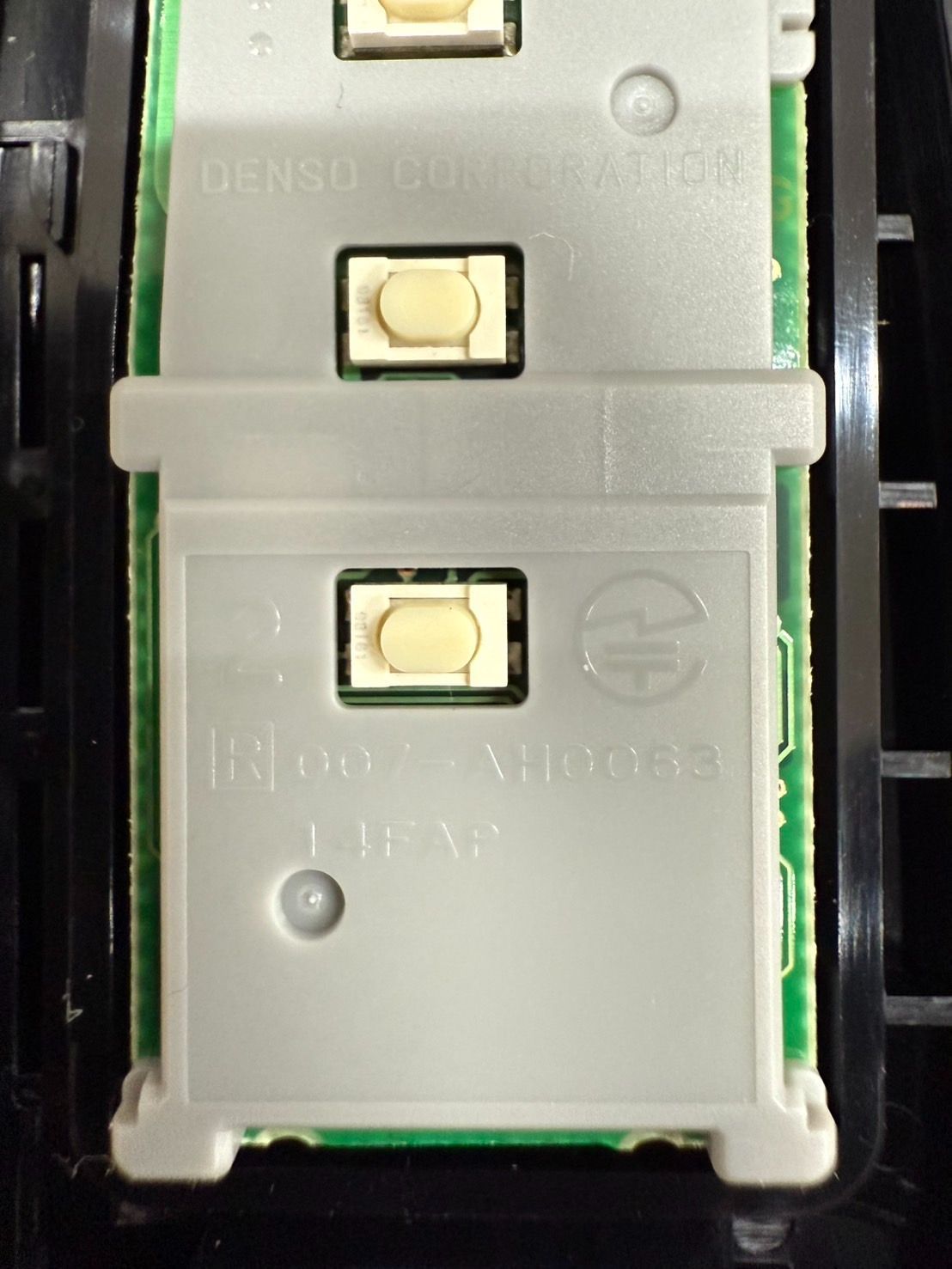 スマートキー トヨタ ランドクルーザー 007-AH0063 14FAP - メルカリ