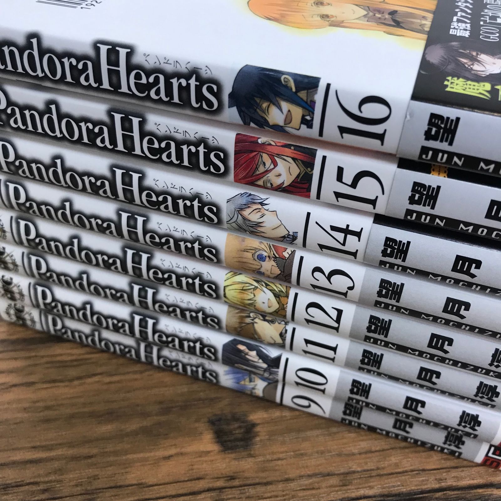 専用 Pandora Hearts 1-24巻全巻セット+特別巻3巻 計27巻 Pandora Hearts Vol.1-24 Complete Comics Set Japanese Ver
