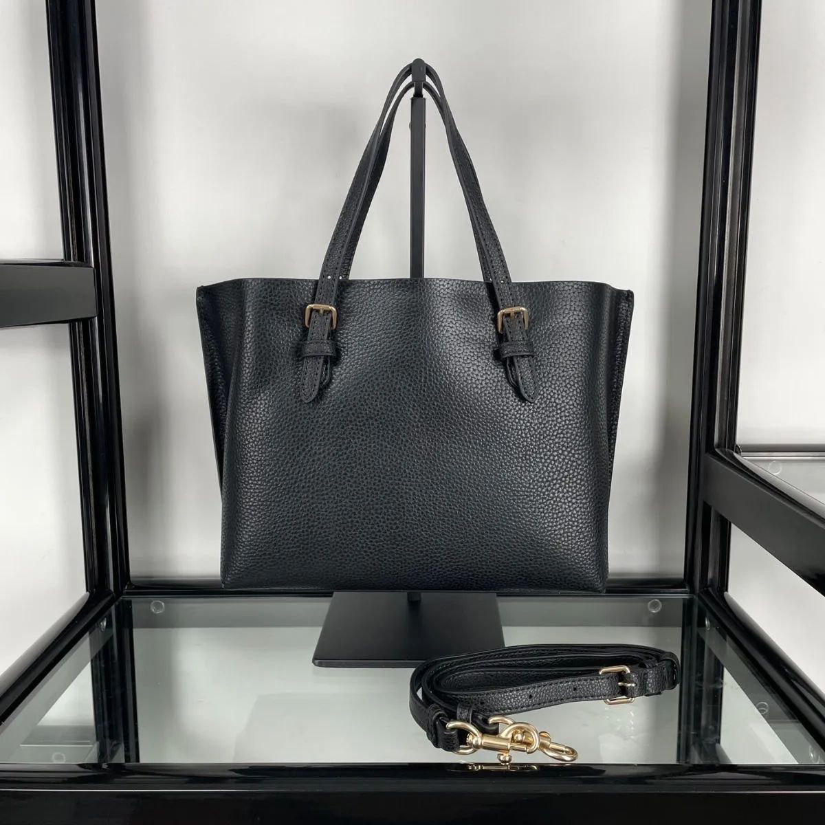 ◇定番人気◇COACH モリー トート 25 ショルダーバッグ レザー  