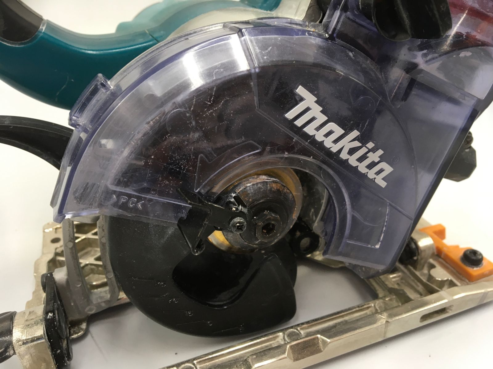 Makita|マキタ 100mm防じんマルノコ