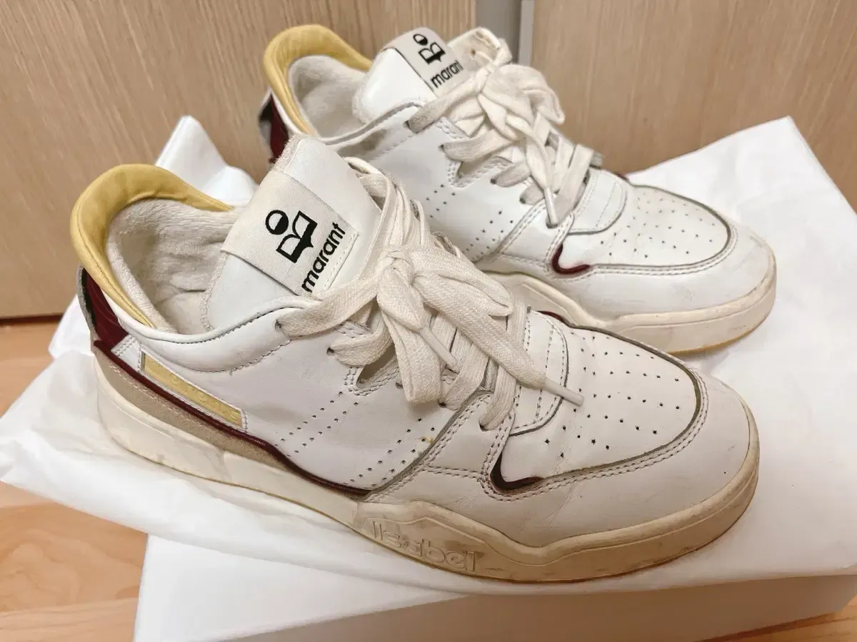 2025年最新】ISABEL MARANT レディース フラットシューズ